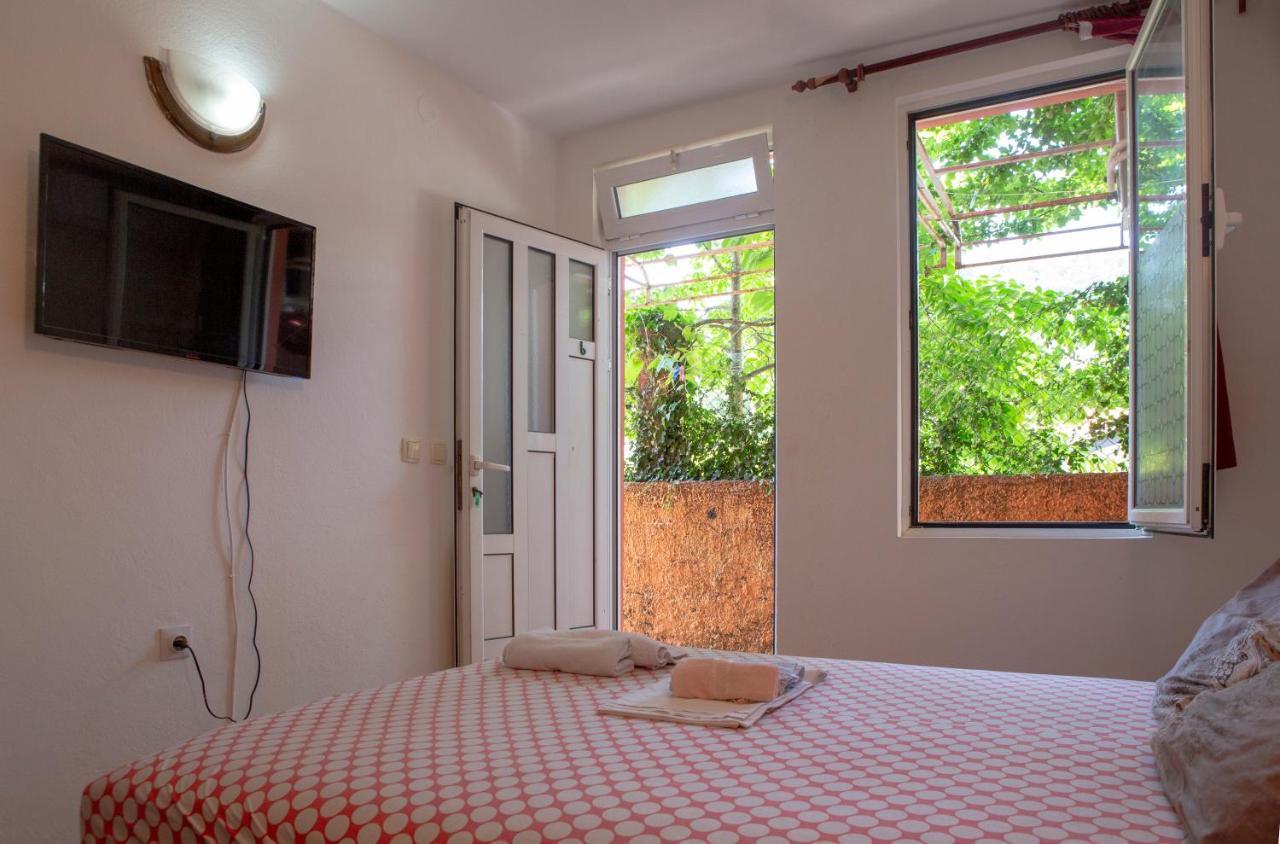 Family Apartments Vukcevic Čanj 外观 照片