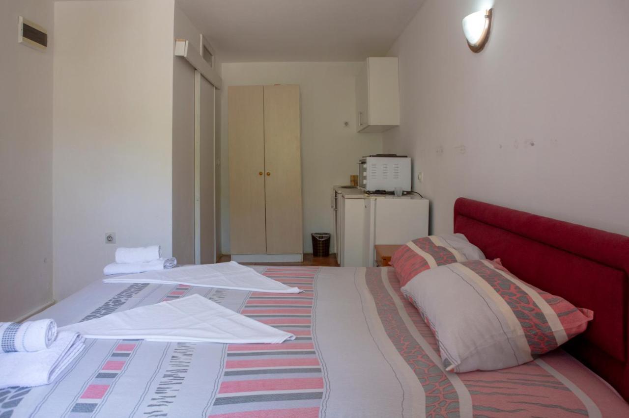 Family Apartments Vukcevic Čanj 外观 照片